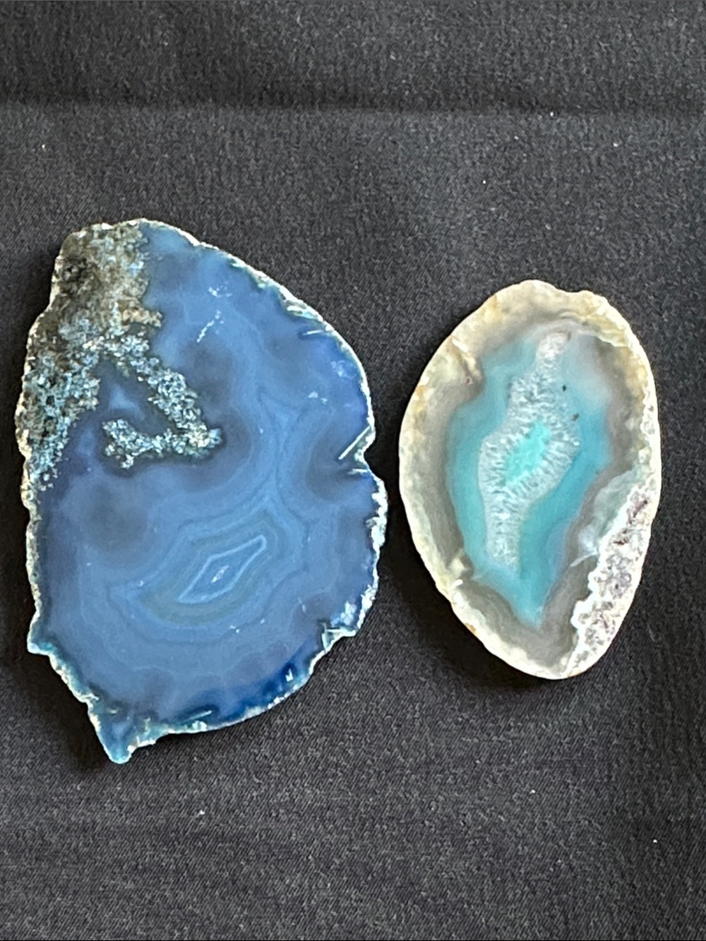 Agate slices NWOT set of genuine color dyed gemstones. Both included in price.